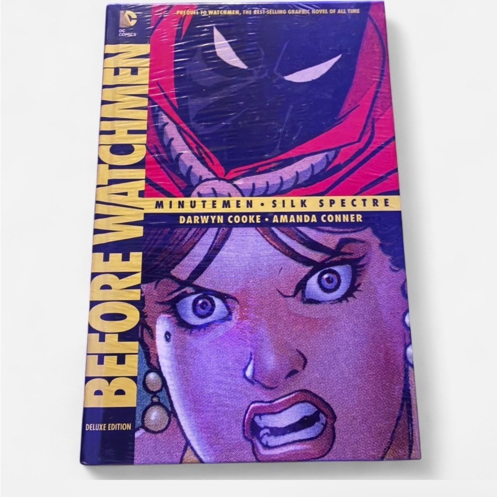 DC Comics Before Watchmen Minutemen Silk Spectre graphic novel